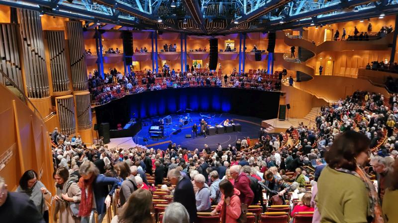 Eröffnungsgala der lit.Cologne 2024 in der Kölner Philharmonie