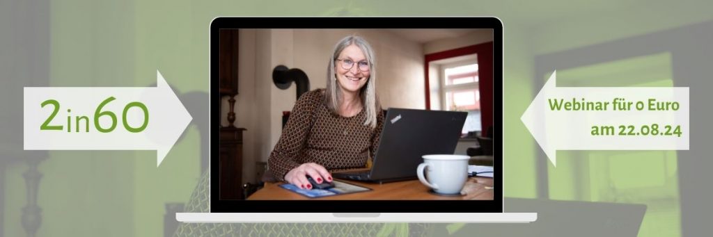 Header für das Webinar 2in60 am 22.08.24: Frau am Laptop