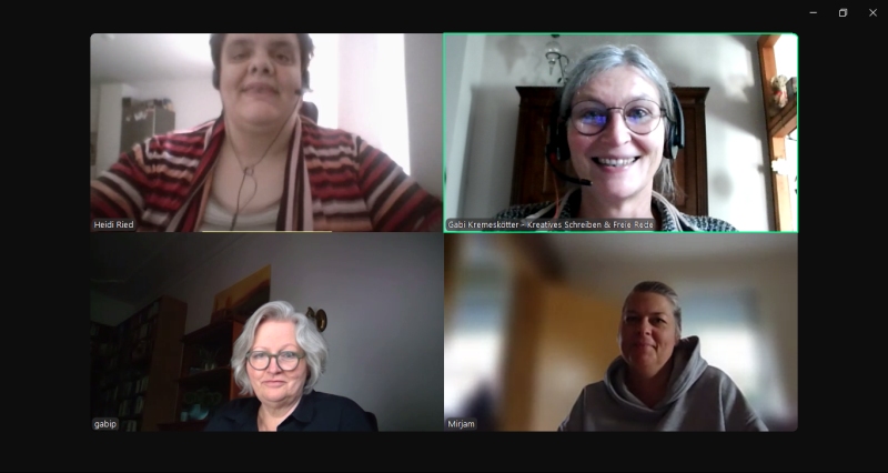 Screenshot Zoom-Meeting drei Frauen und Gabi Kremeskötter