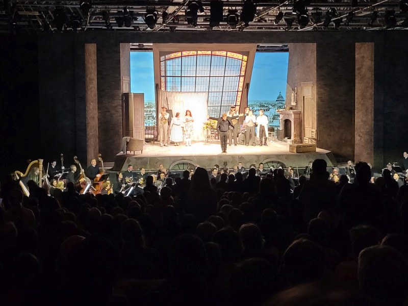 Oper Köln Aufführung von La Boheme Schlussapplaus